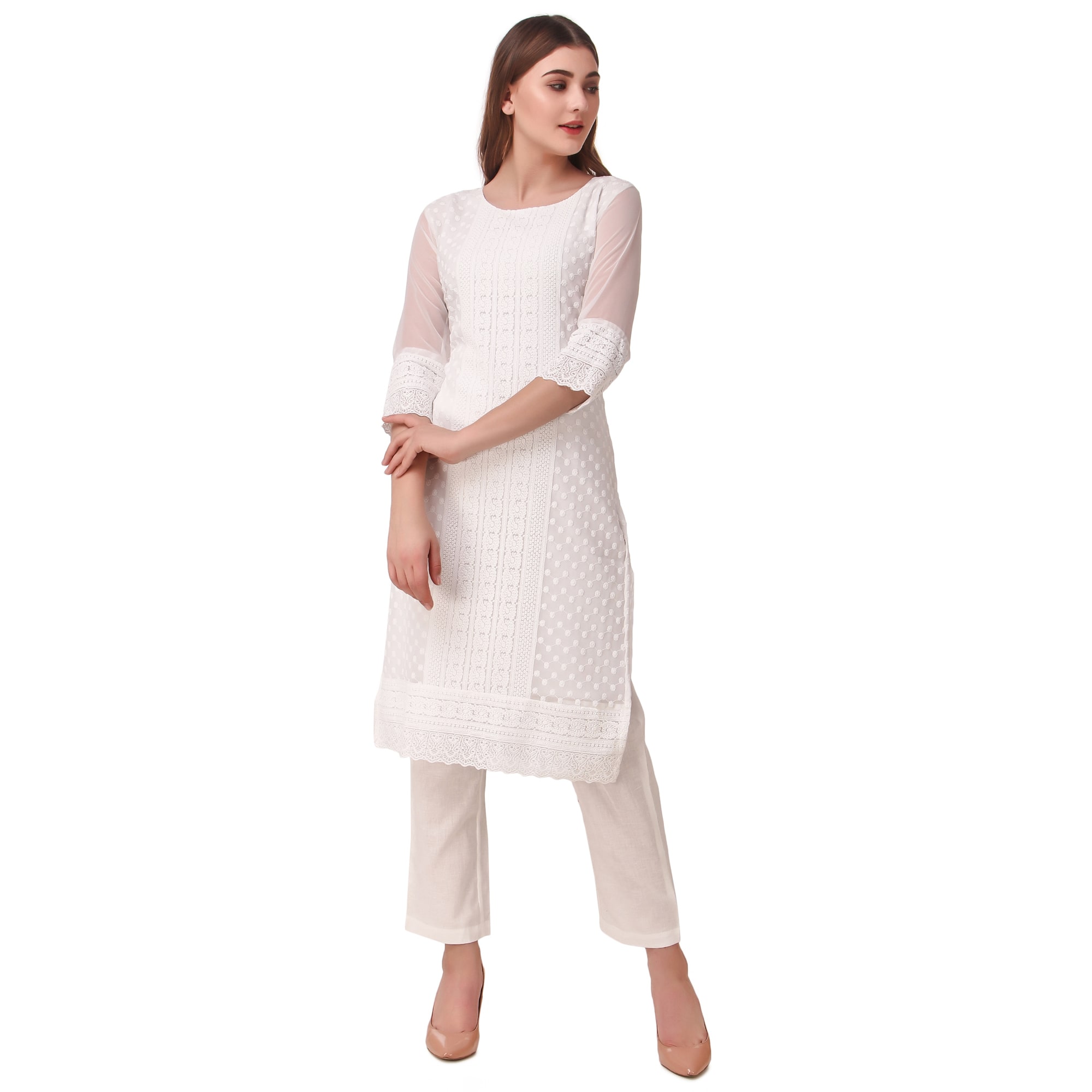 

Swagg India Women White Embroidered Straight Kurta