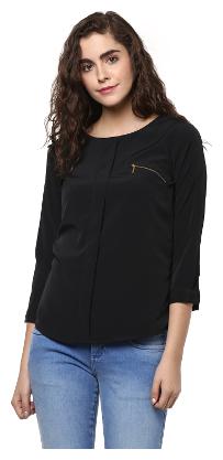 

TAARUUSH Women Printed A-line top - Black