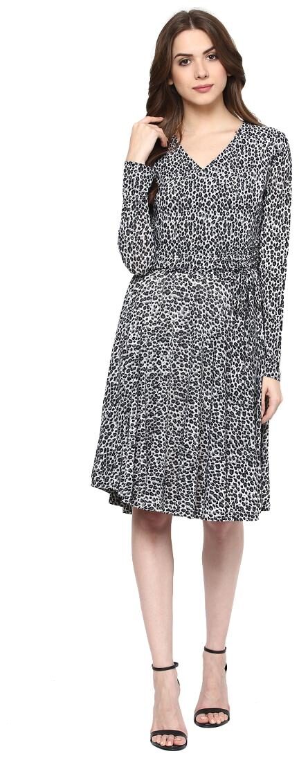 

TAARUUSH Grey Printed A-line dress