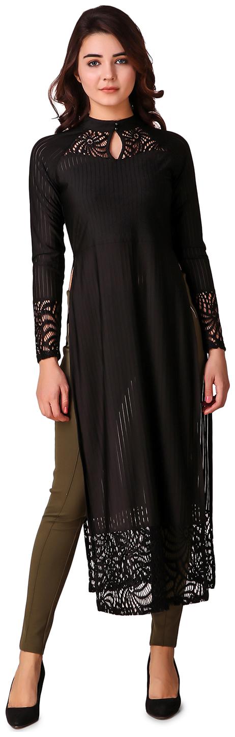 

Texco Women Floral Regular tunic - Black