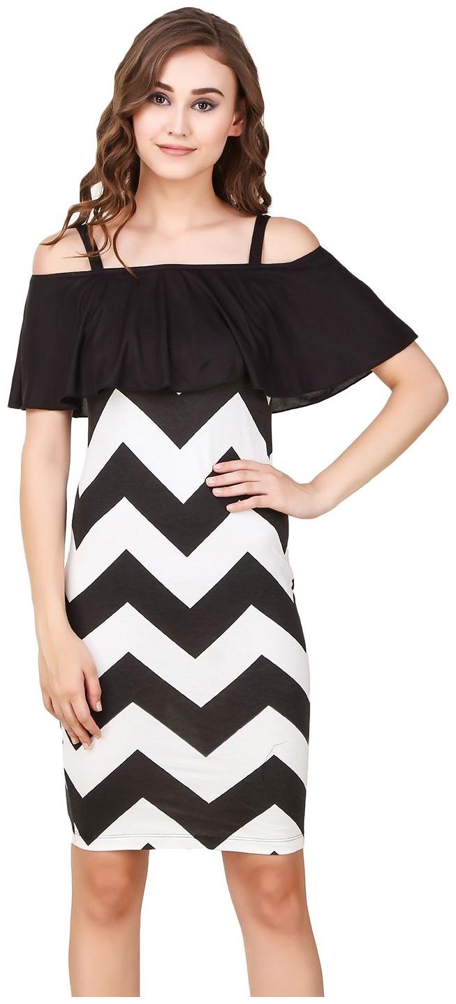 

Texco Black Geometric Bodycon dress