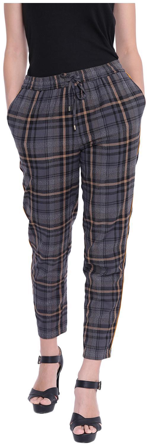 

Texco Women Multi Regular fit Regular trousers