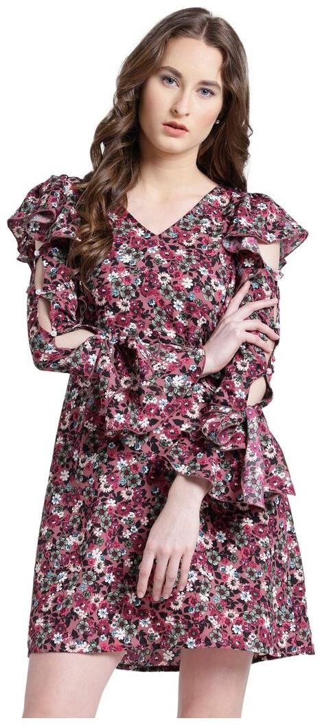 

Texco Maroon Embroidered Bodycon dress