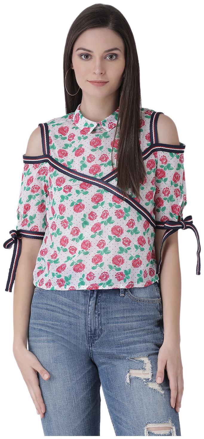 

Texco Women Floral Regular top - Red White