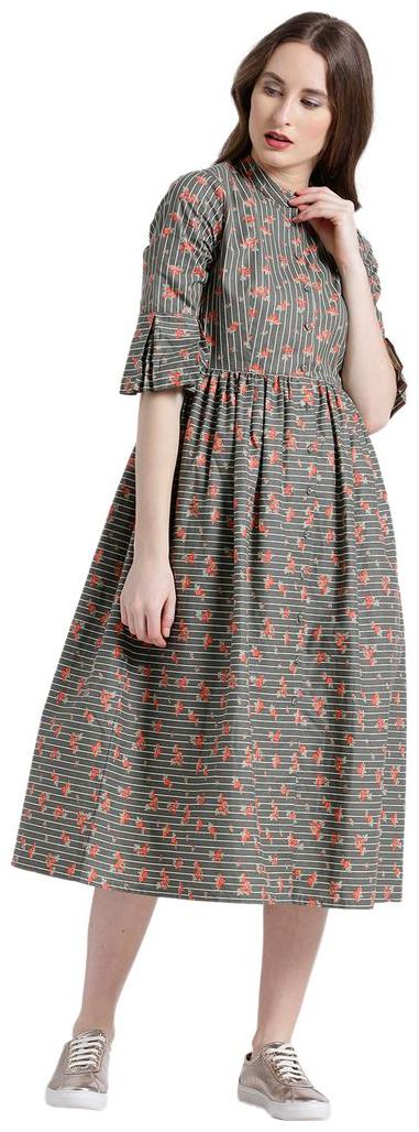 

Texco Green Embroidered Bodycon dress