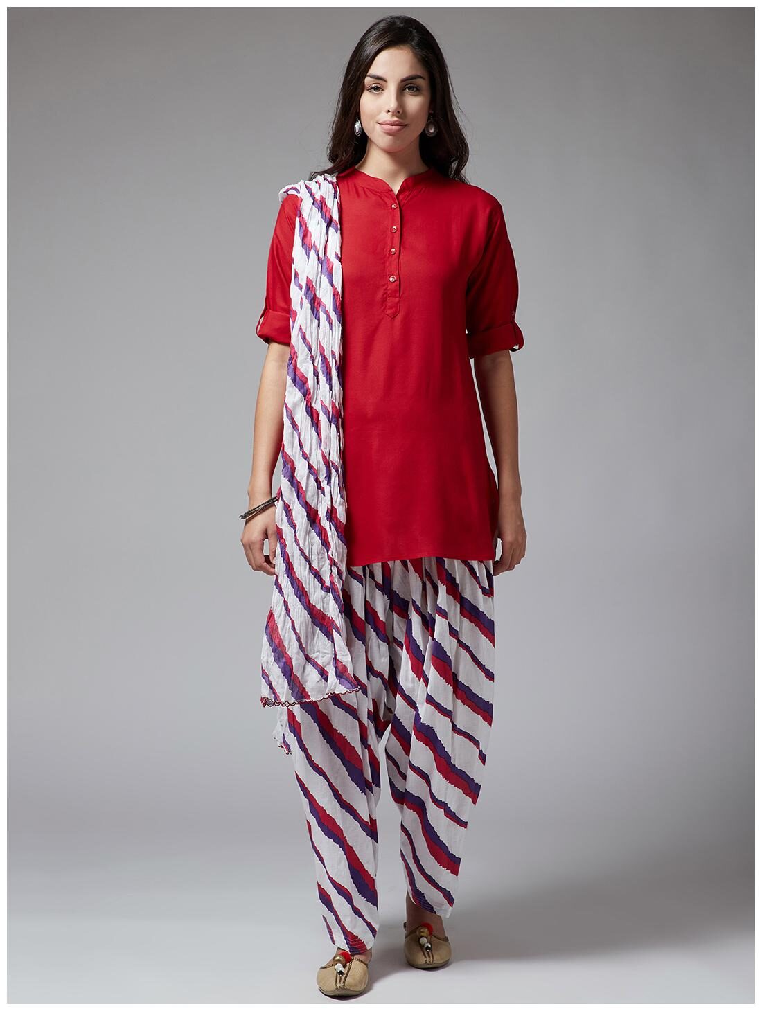 

The Pajama Factory Women Red Solid Regular Kurti With Patiala And Dupatta