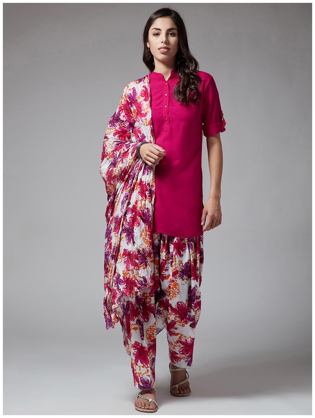 

The Pajama Factory Women Magenta Solid Regular Kurti With Patiala And Dupatta