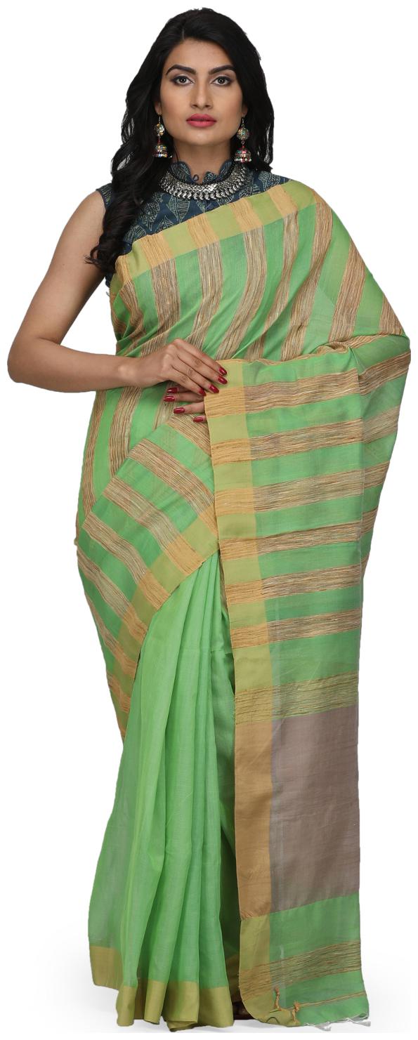 

The Weave Traveller Handloom Women s Hand Woven Allover Ghicha Stripe Cotton Saree with Attached Blouse