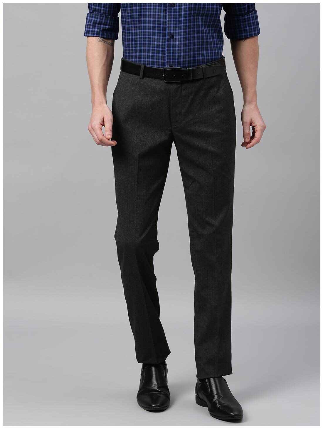 

Theme Men Solid Slim Fit Formal Trouser - Grey