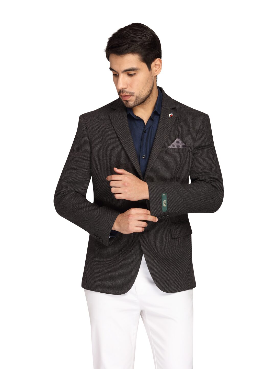 

Theme Men Black Solid Regular fit Single Breasted Blazer