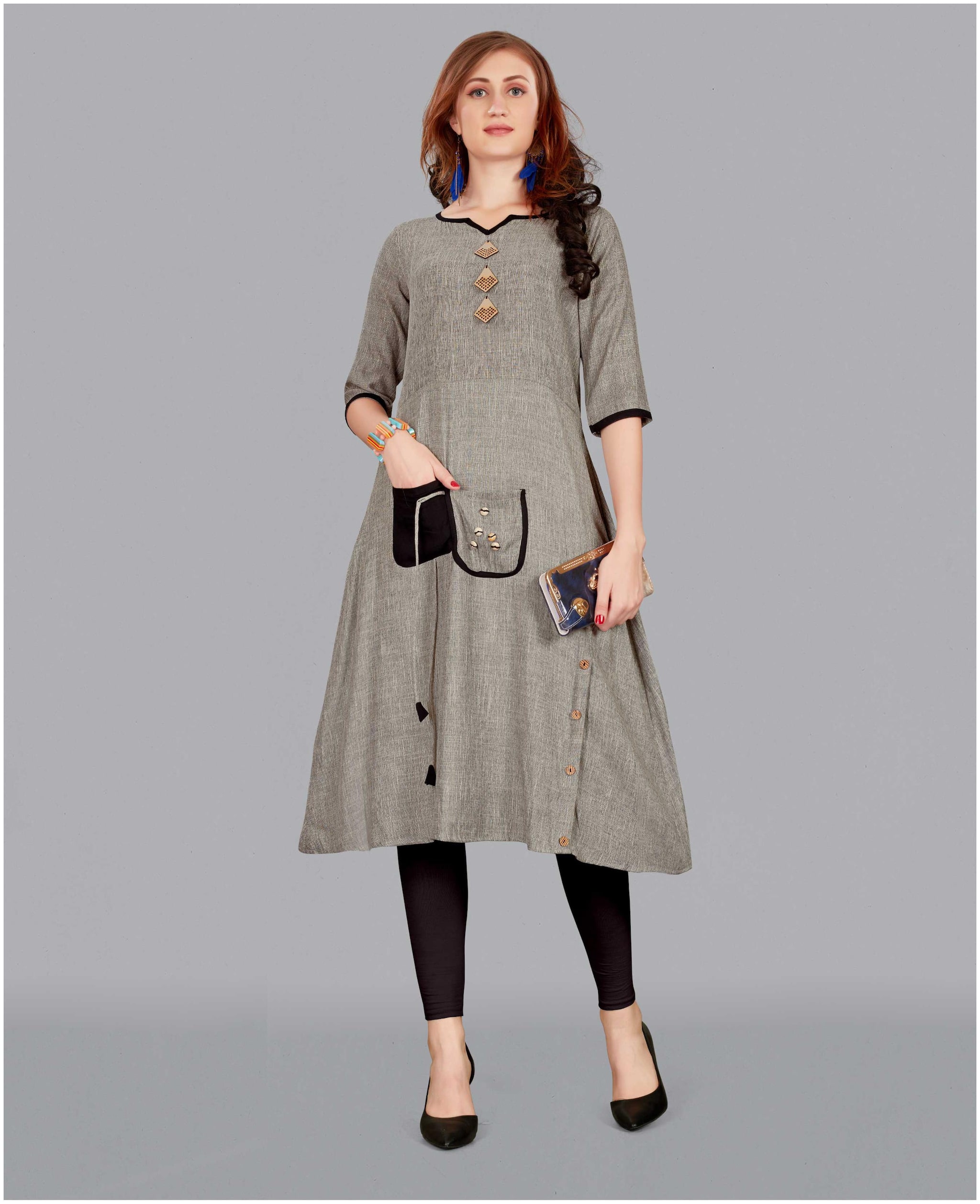 

TICKNMART Women Grey Solid Straight Kurti