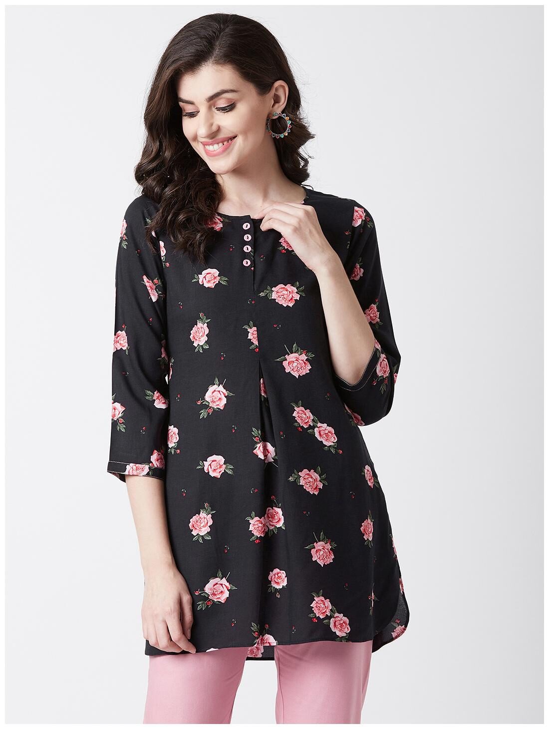 

Tissu Women Black Floral Straight Kurti