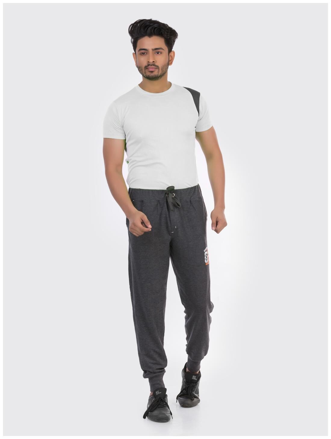 

Todd N Teen Men Grey Solid Regular fit Joggers