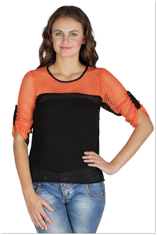 Mayra Women Solid Regular top - Black