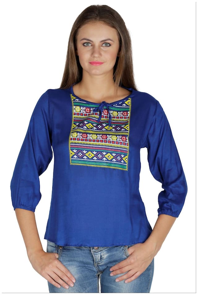 Mayra Women Printed Regular top - Blue