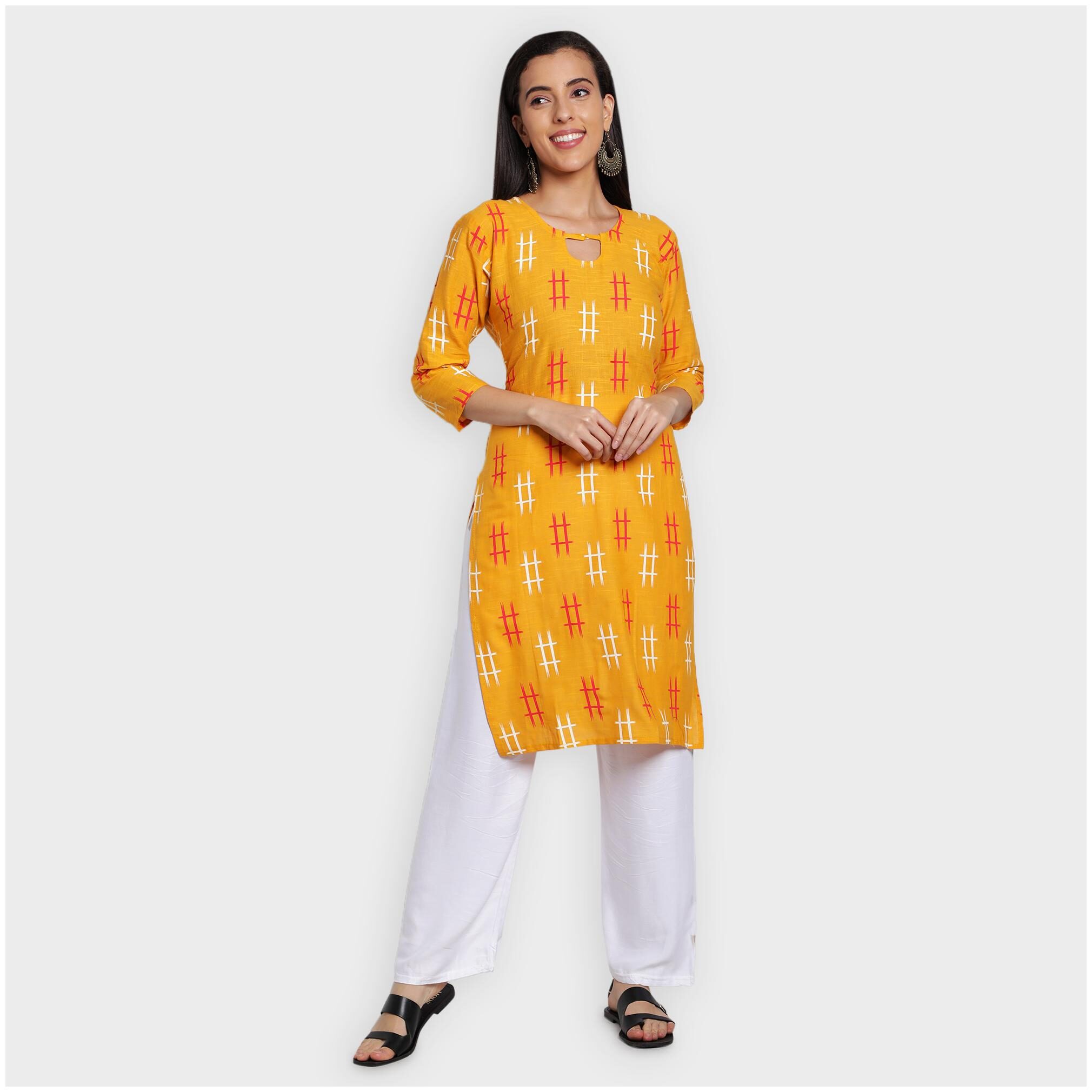 

toshani Women Yellow Printed Straight Kurta