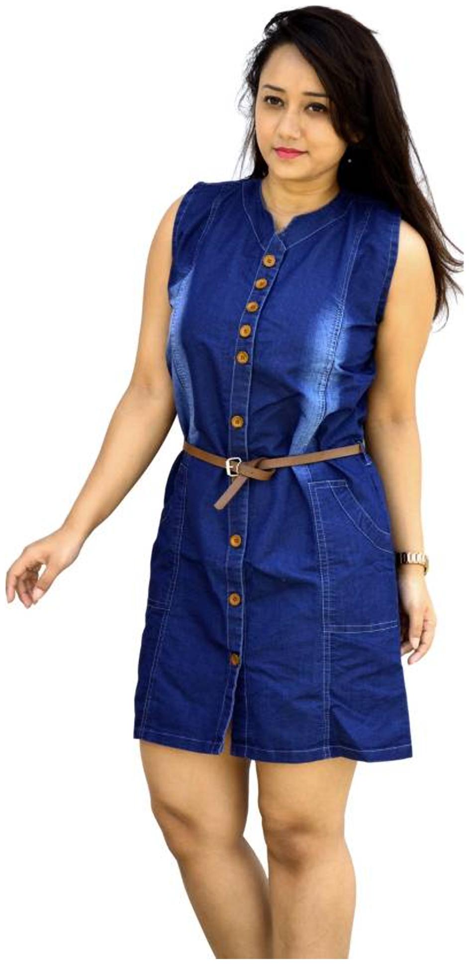 

Trendy frog Women Printed Regular top - Blue