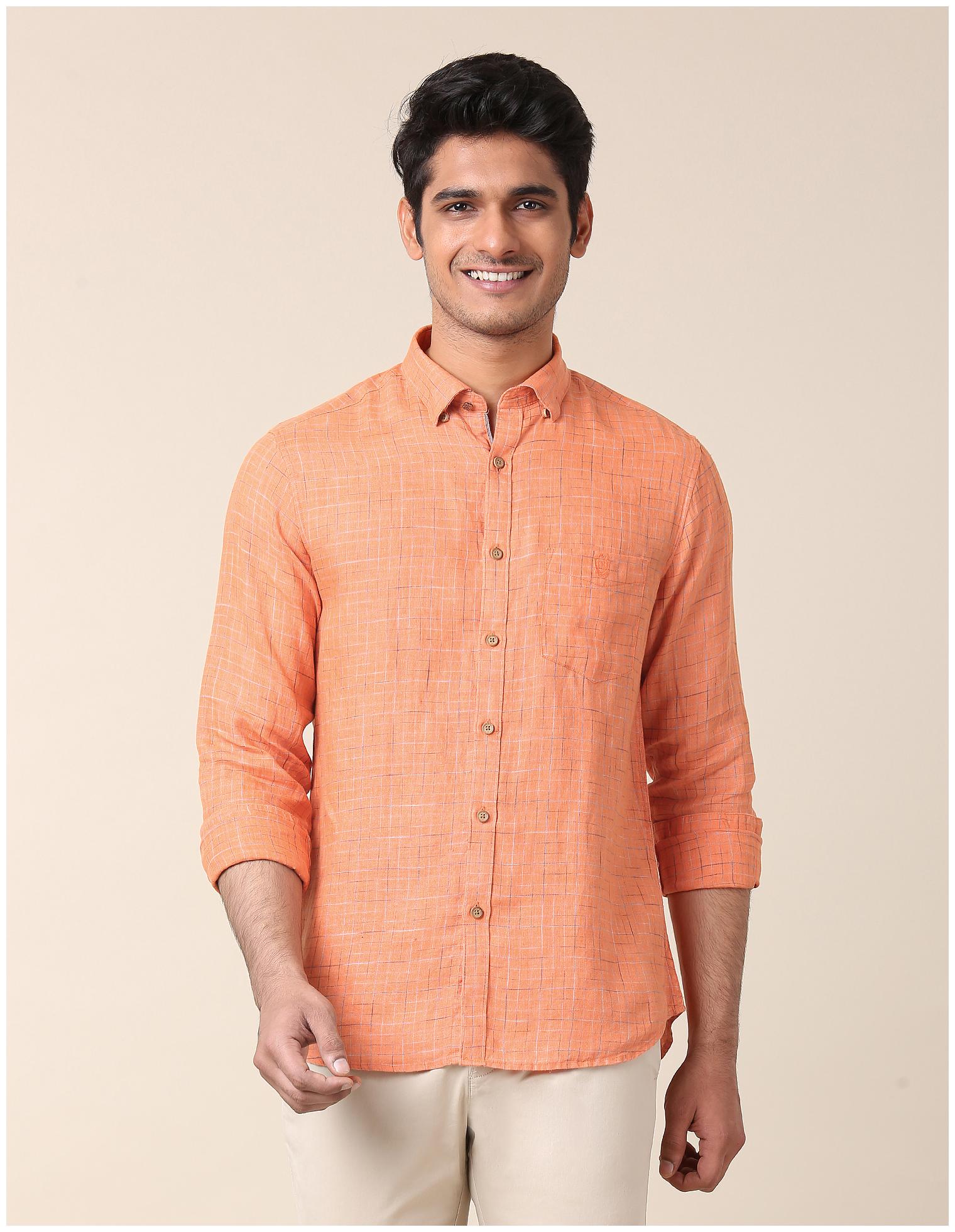 

True Blue Men Slim fit Formal Shirt - Orange
