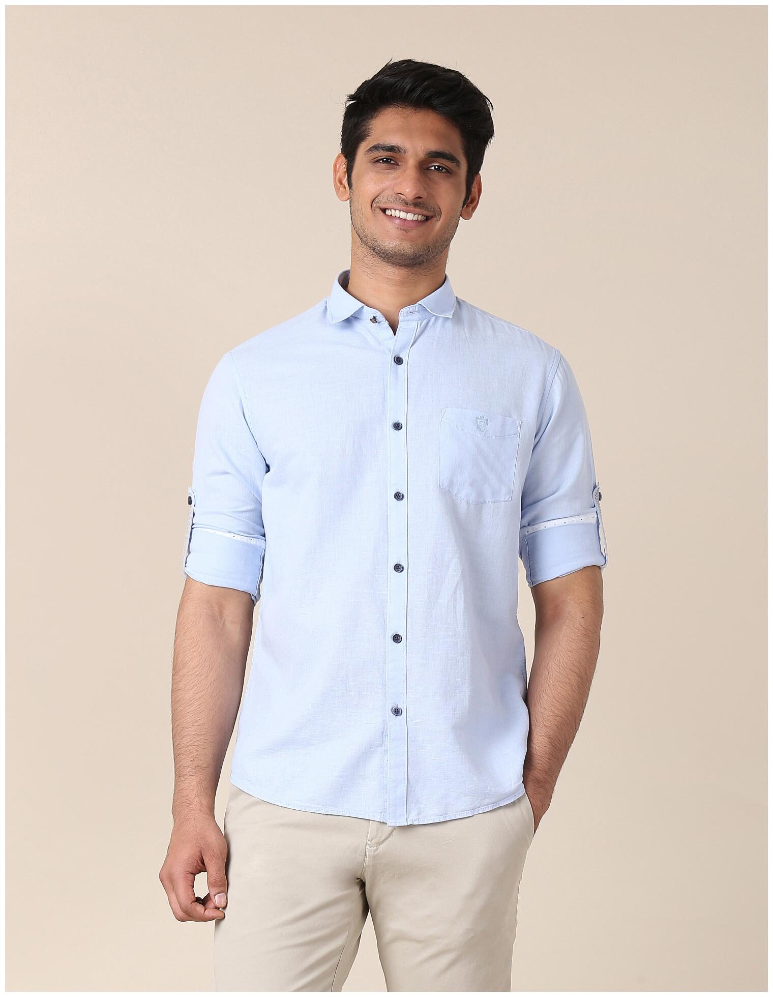 

True Blue Men Blue Solid Slim Fit Casual Shirt