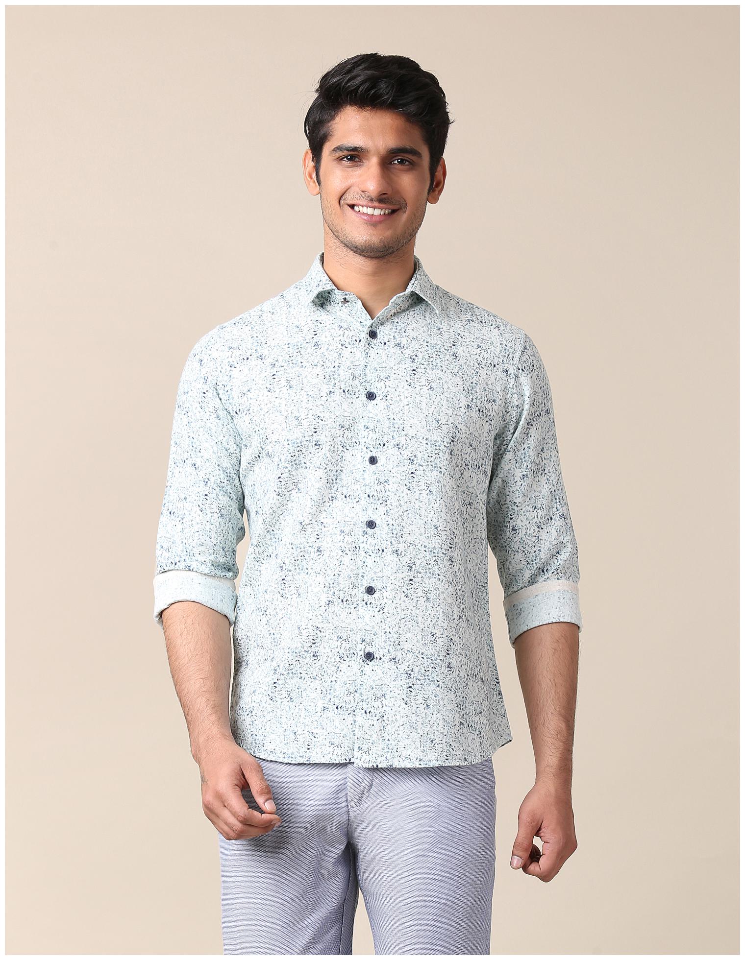 

True Blue Men White Printed Slim Fit Casual Shirt