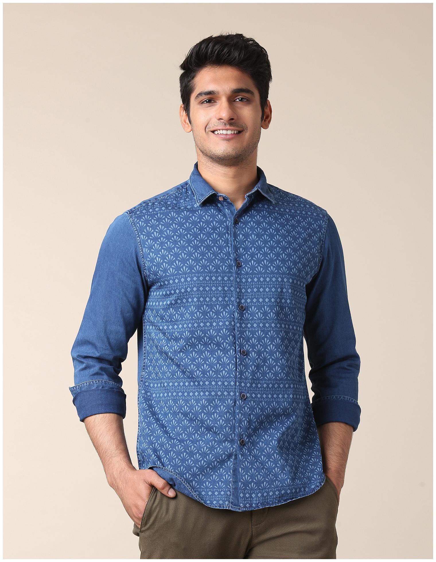 

True Blue Men Blue Printed Slim Fit Casual Shirt