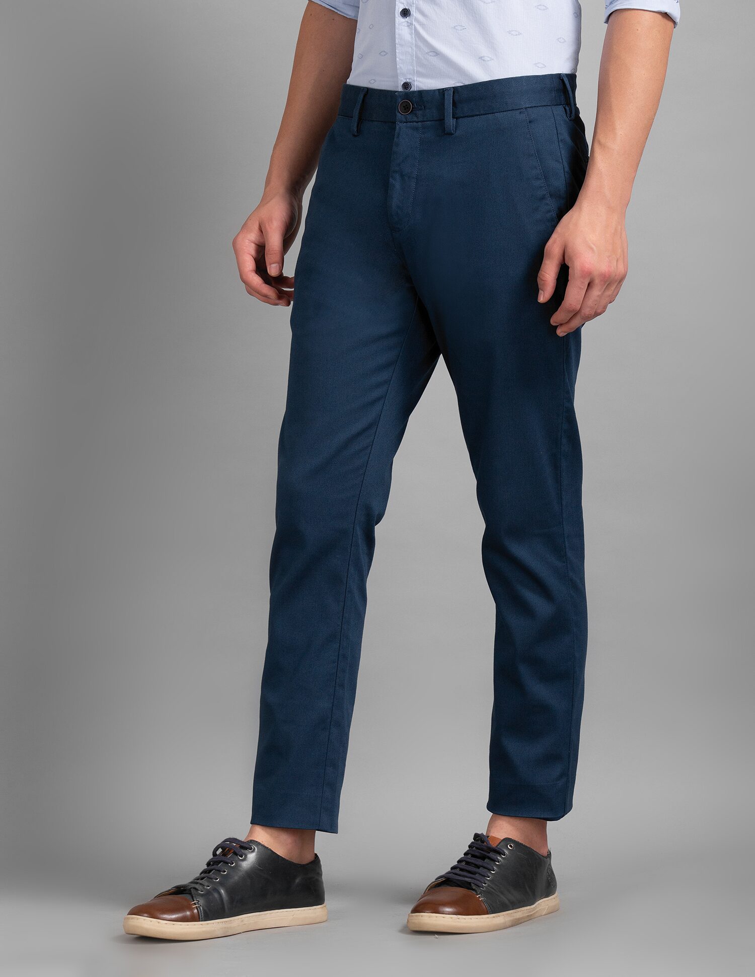 

True Blue Men Blue Solid Slim fit Regular trousers