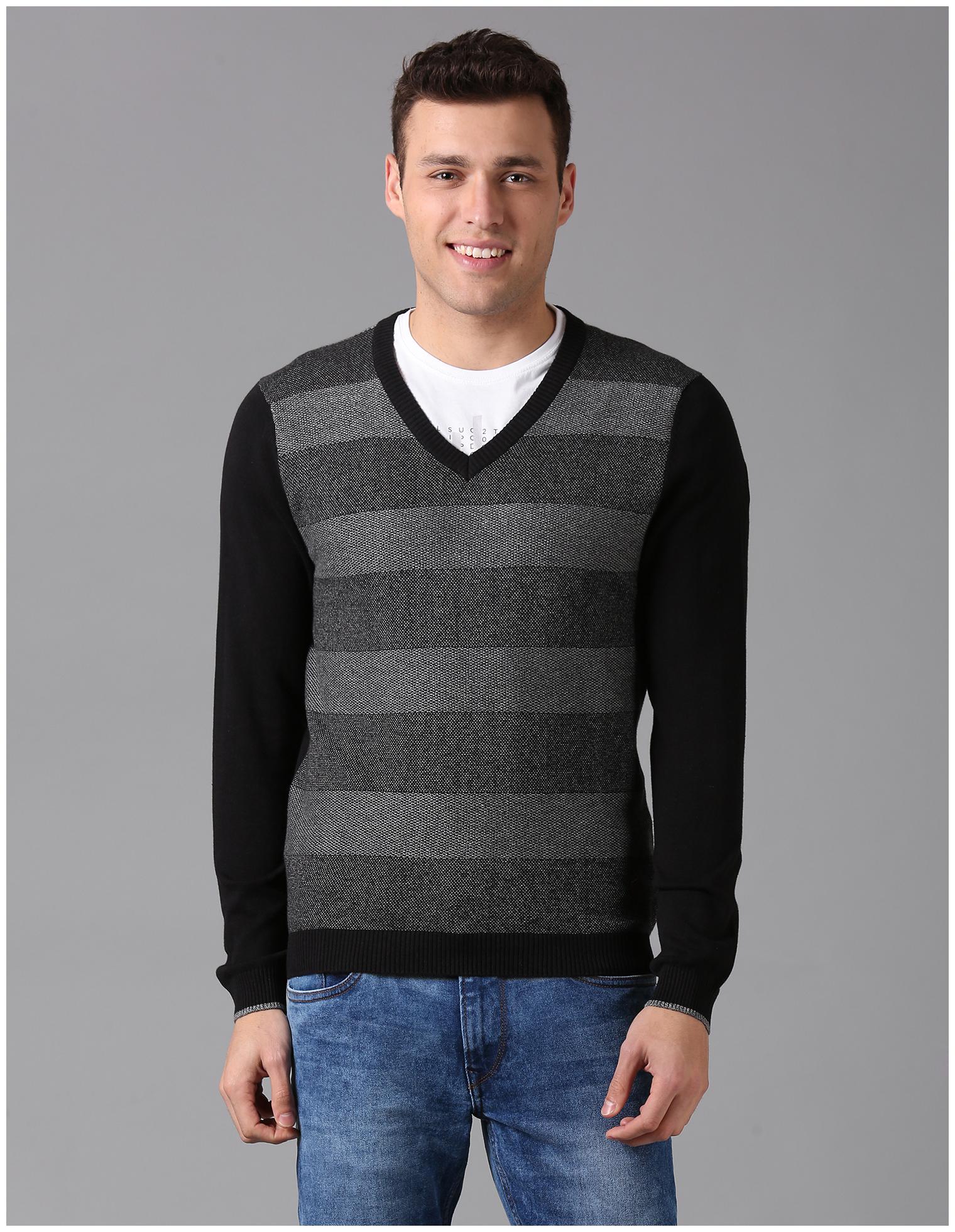

True Blue Men Black Sweater