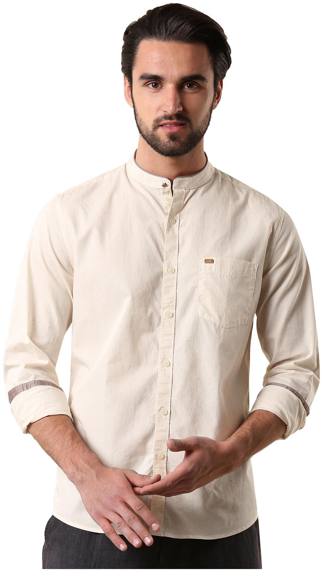 

True Blue Men Cream Solid Slim Fit Casual Shirt