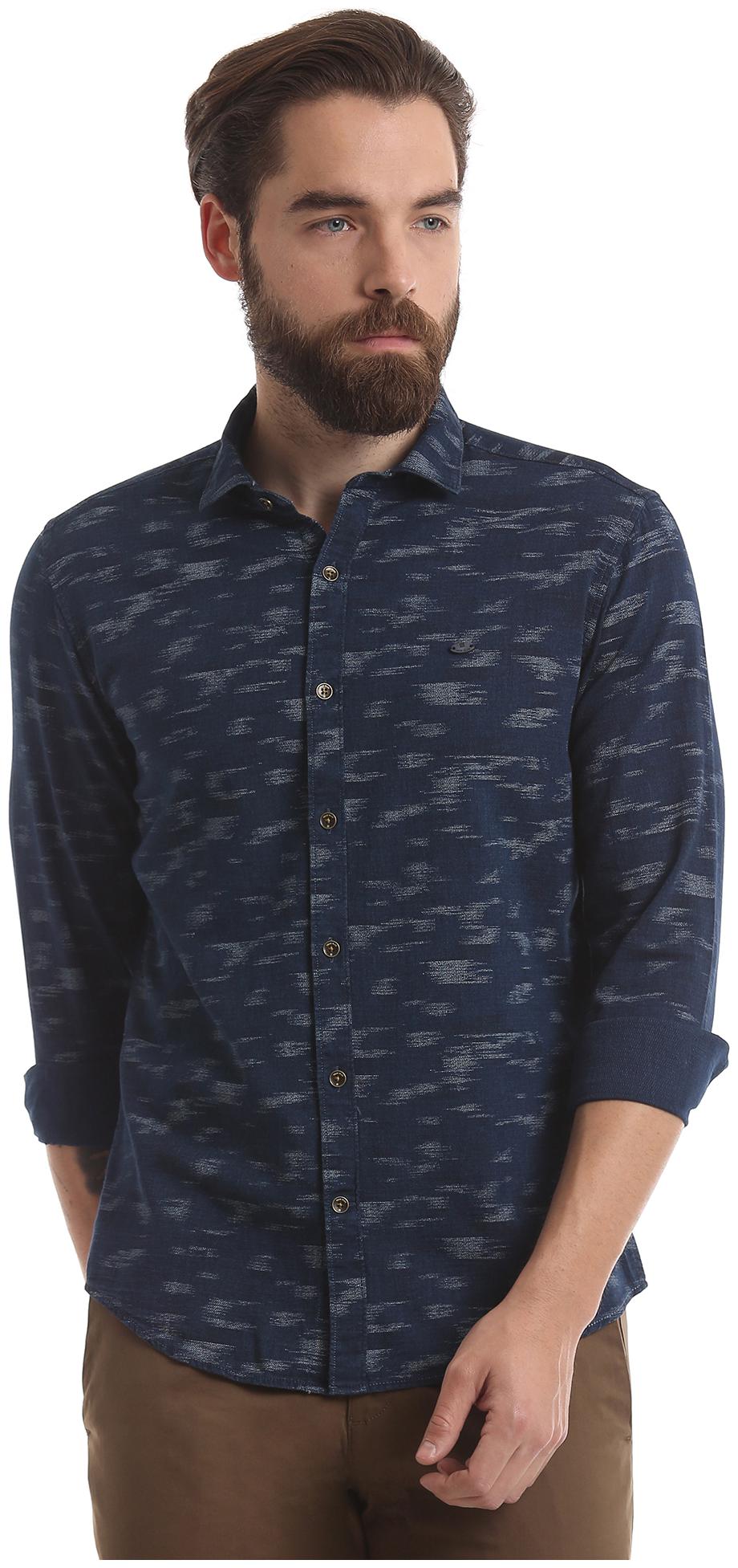 

True Blue Men Blue Printed Slim Fit Casual Shirt