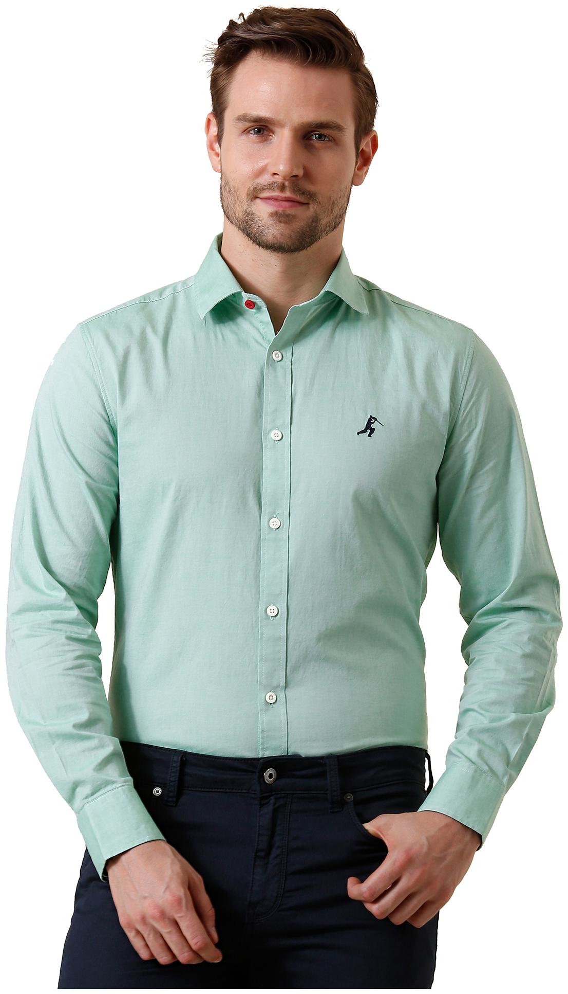 

True Blue Men Green Solid Slim Fit Casual Shirt