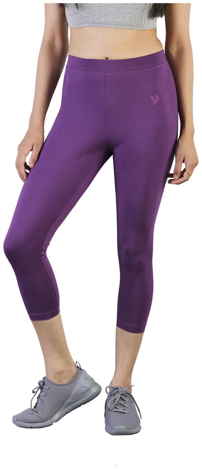 

Twin Birds Women Three-fourth Solid Leggings