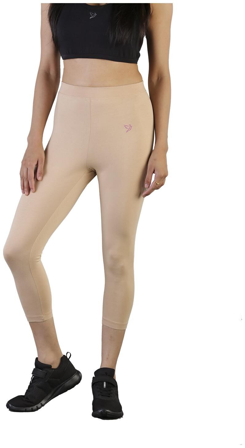 

Twin Birds Women Three-fourth Solid Leggings