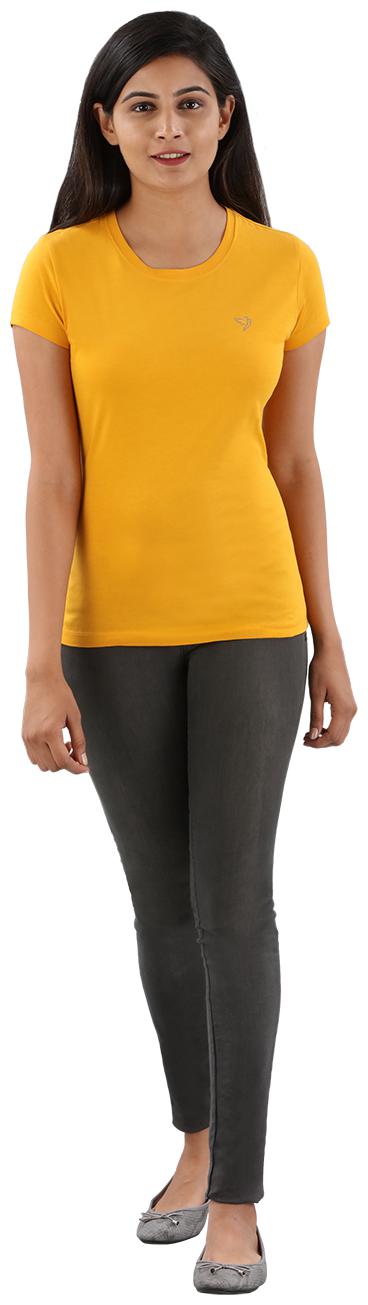 

Twin Birds Women Yellow Slim fit Round neck Cotton T shirt