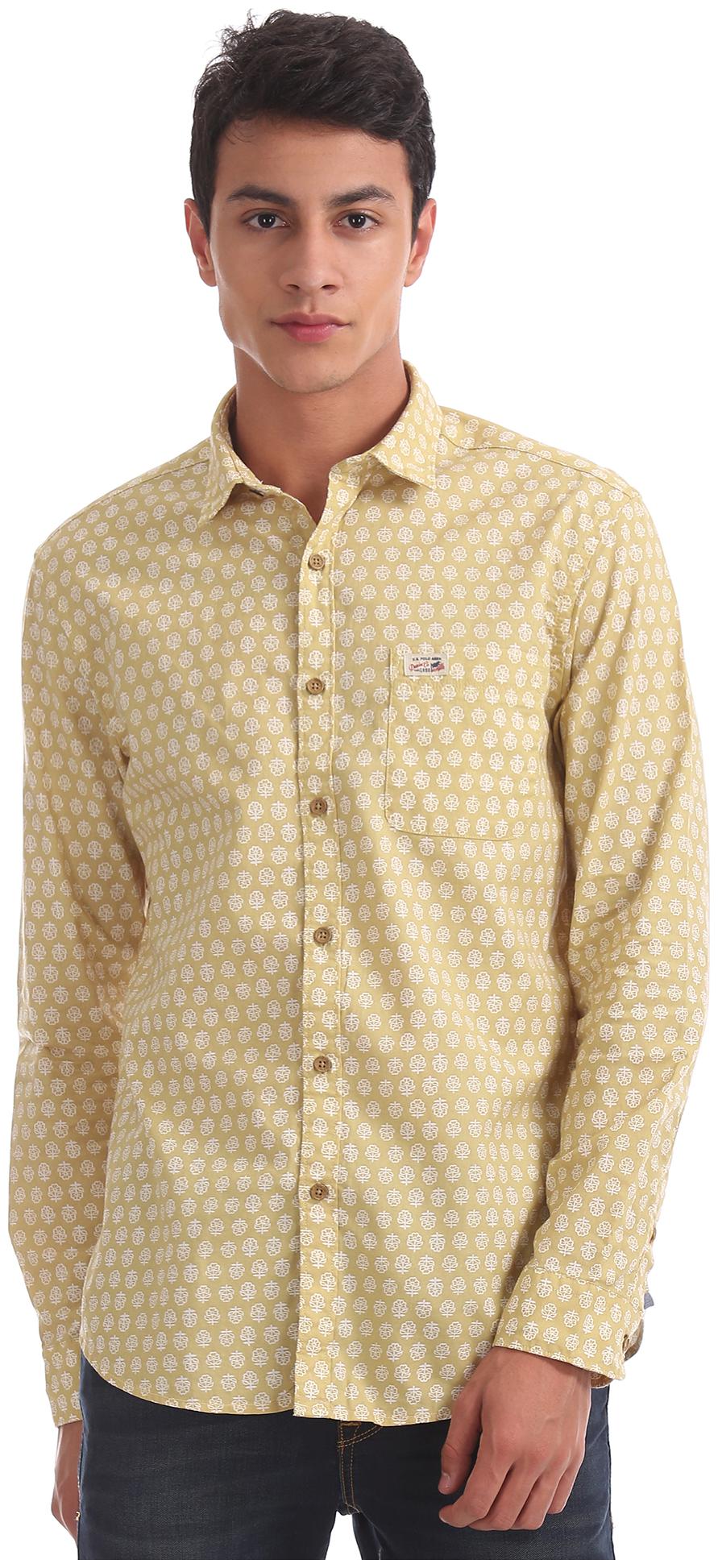 

U S Polo Assn Men Yellow Printed Slim Fit Casual Shirt