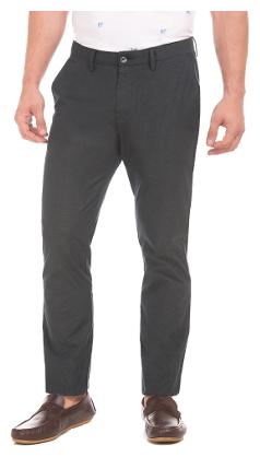 

U S Polo Assn Men Black Solid Slim fit Regular trousers