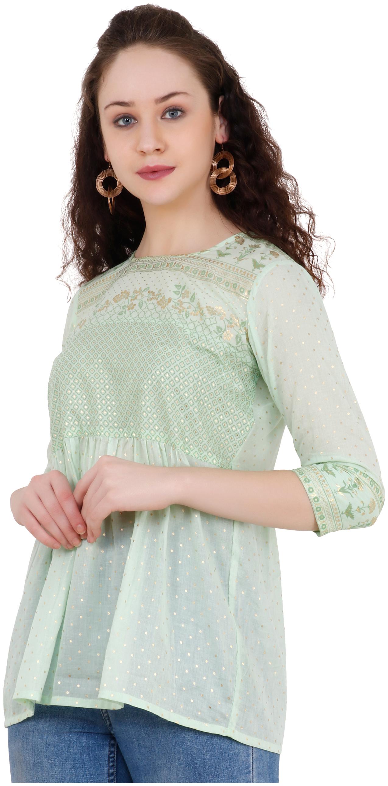 

UNFAKENOW Women s Floral Printed Casual Wear Peplum Top