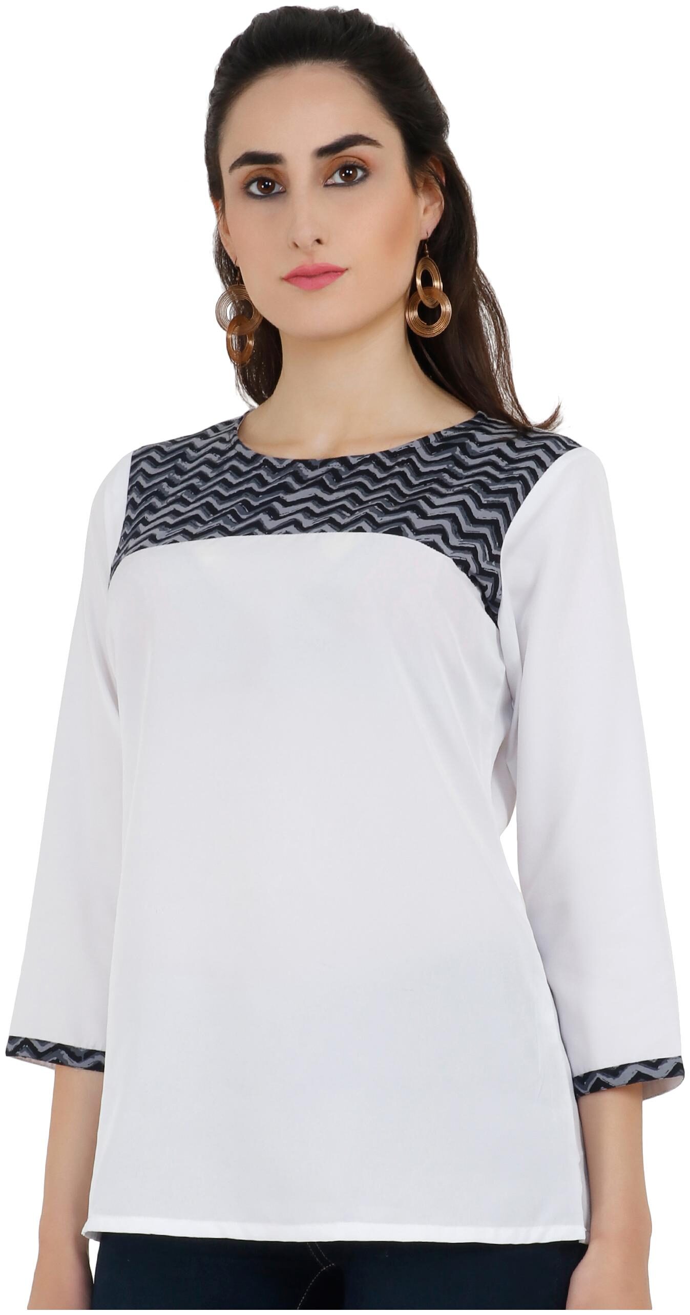 

UNFAKENOW Women s Printed patch Yoke Casual Wear Top