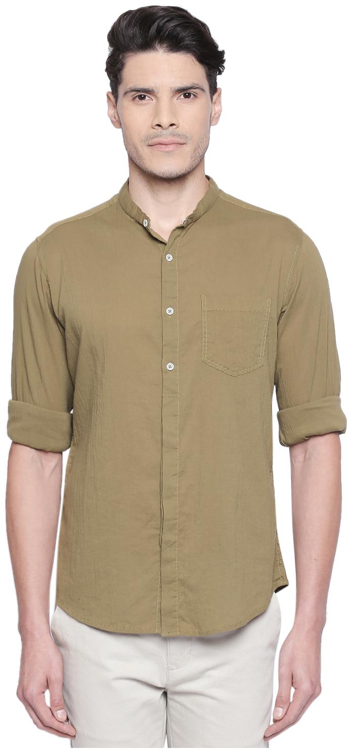 

Urban Ranger by Pantaloons Men Green Solid Regular Fit Casual Shirt