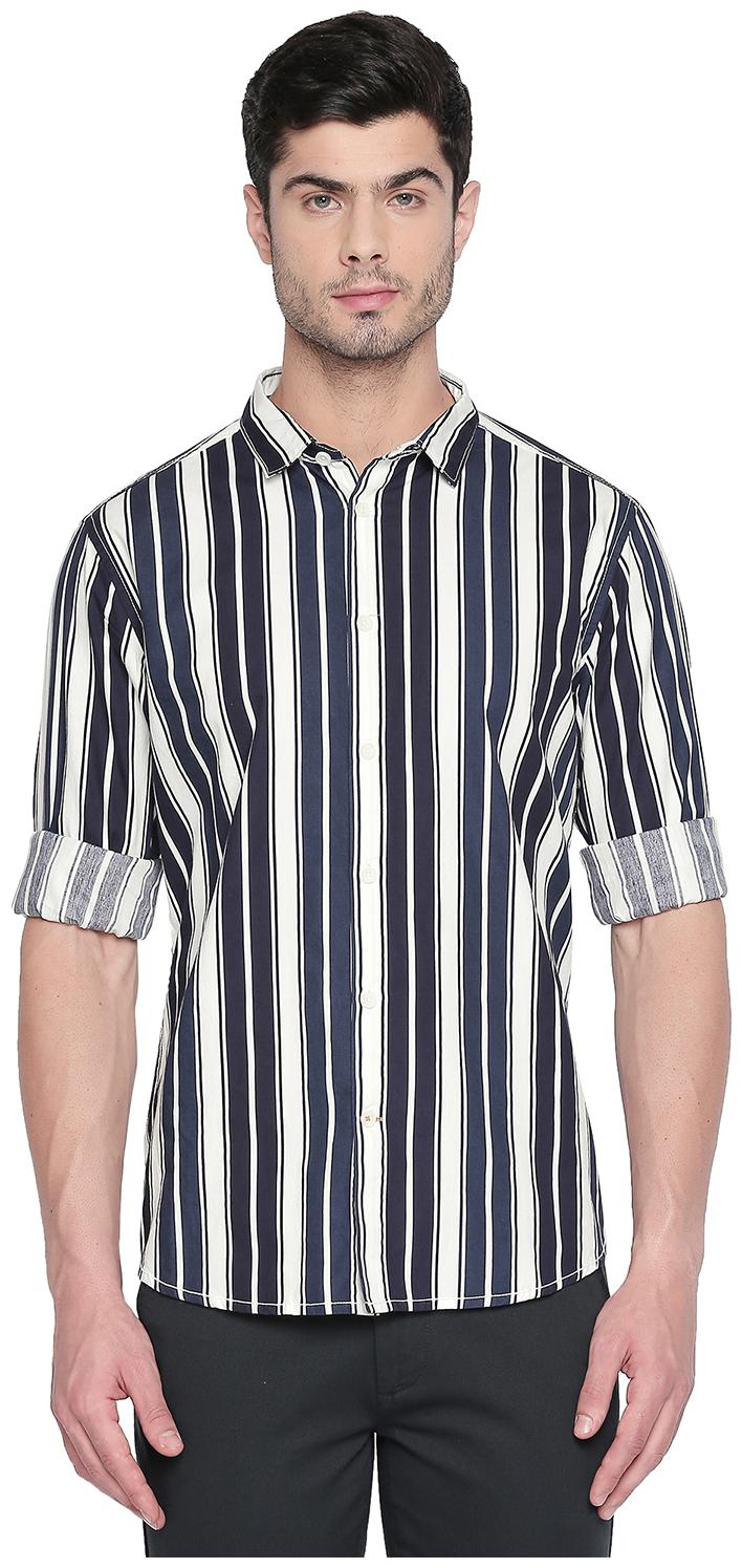 

Urban Ranger by Pantaloons Men Blue Vertical Stripes Slim Fit Casual Shirt