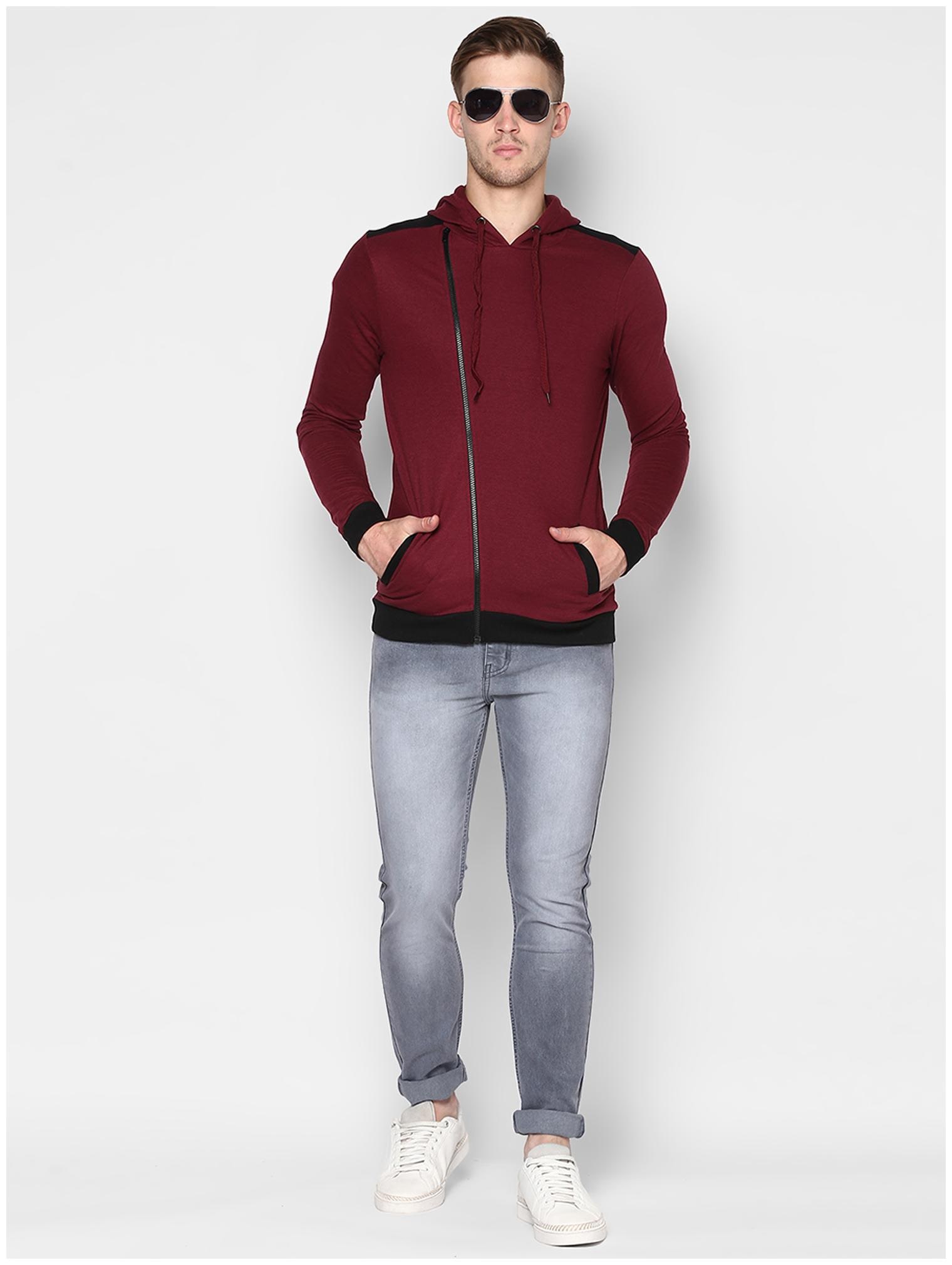 

Urbano Fashion Men Maroon Hooded Sweatshirt