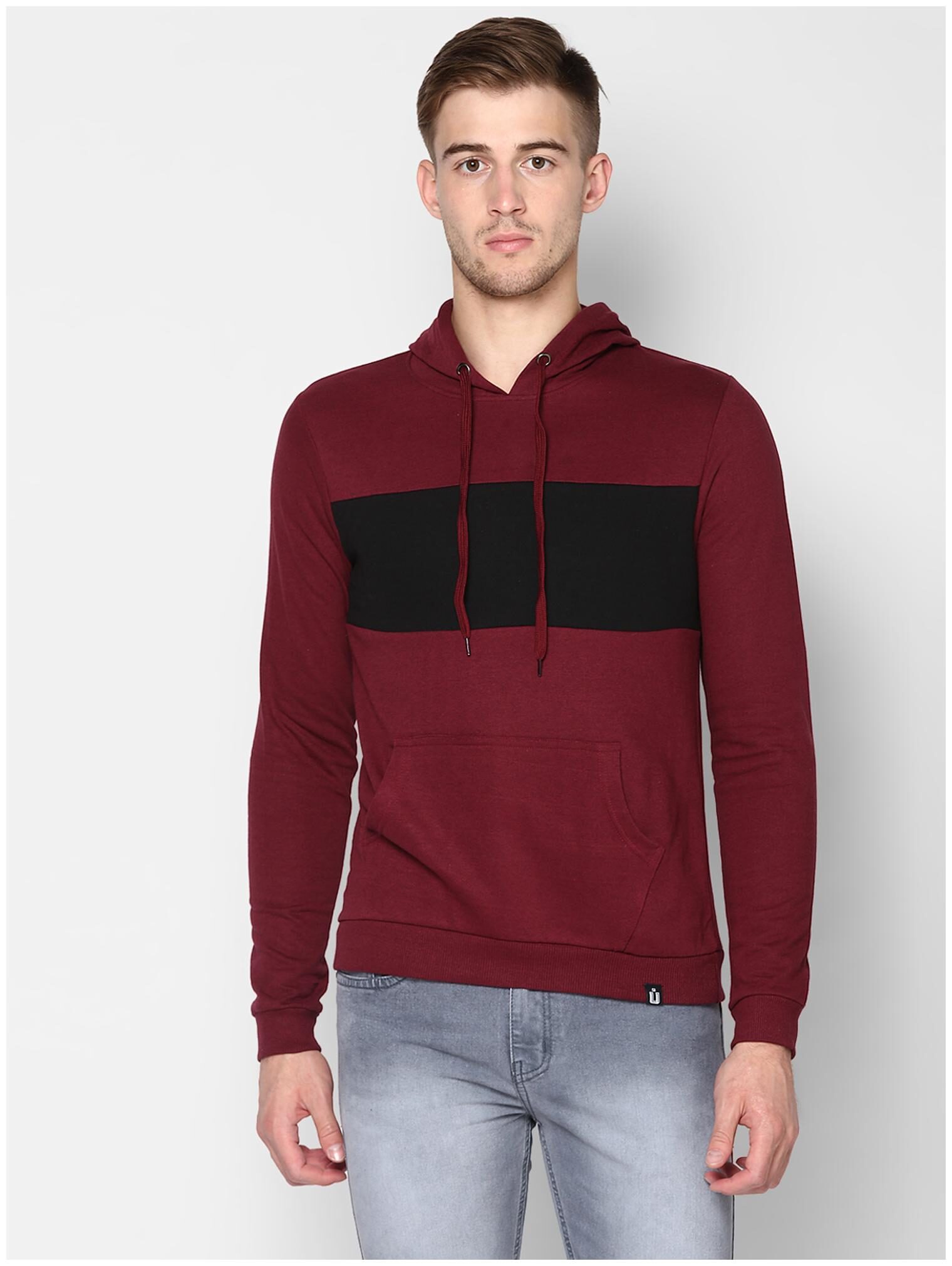 

Urbano Fashion Men Maroon Hooded Sweatshirt
