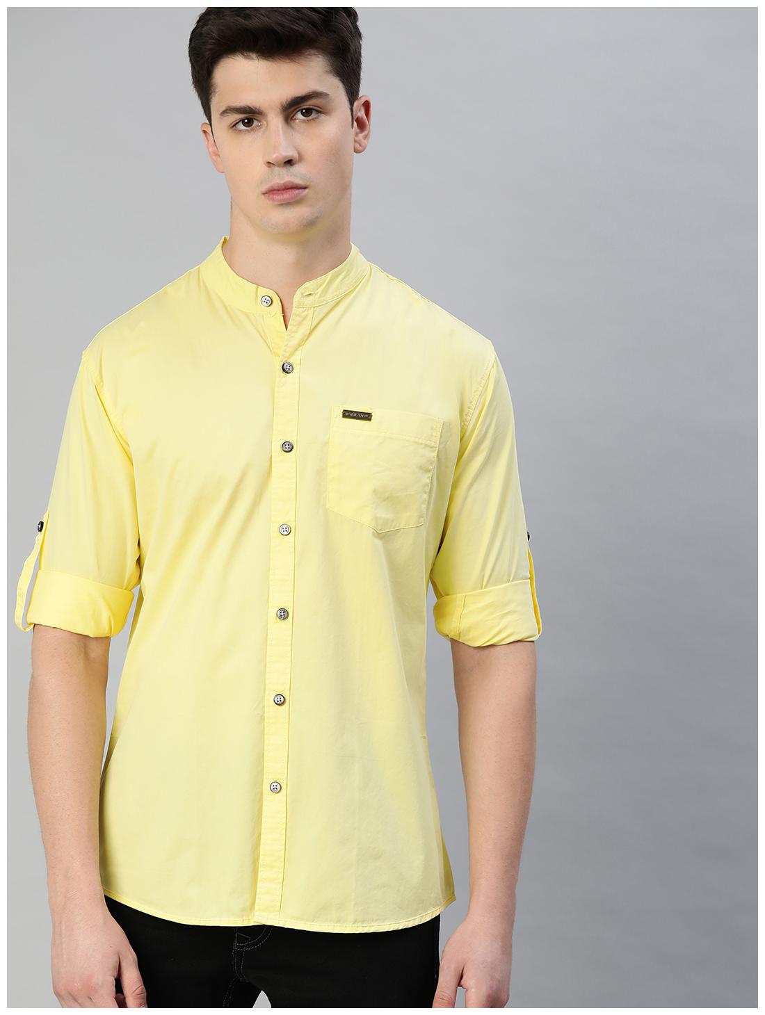 

Urbano Fashion Men Yellow Solid Slim Fit Casual Shirt