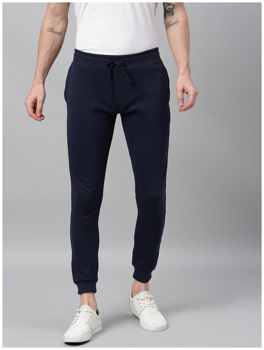 

Urbano Fashion Men Blue Solid Slim fit Joggers