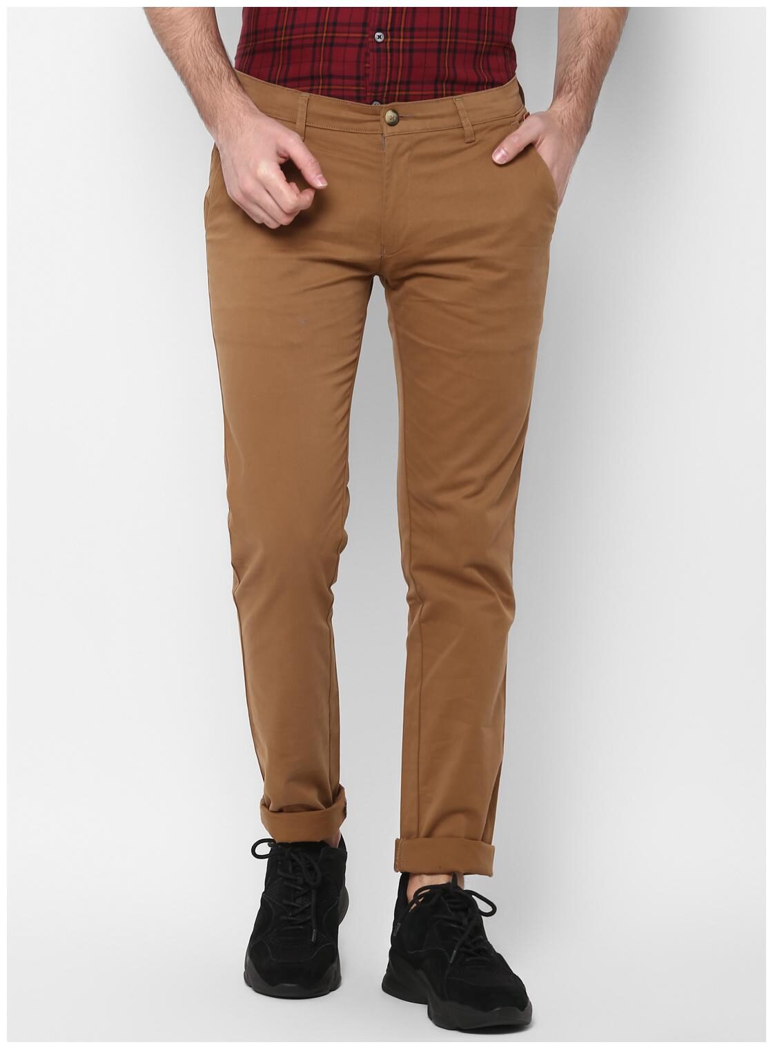 

Urbano Fashion Men Brown Solid Slim fit Wrinkle free Chinos
