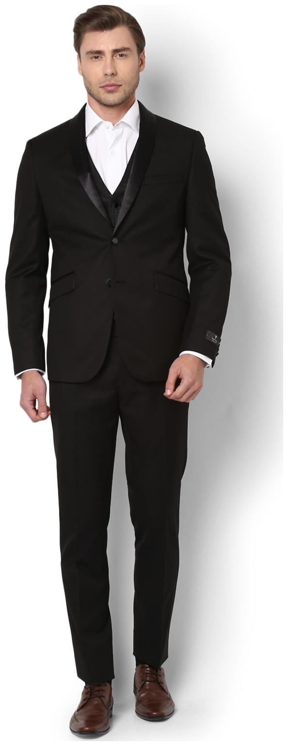 

Van Heusen Black Three Piece Suit