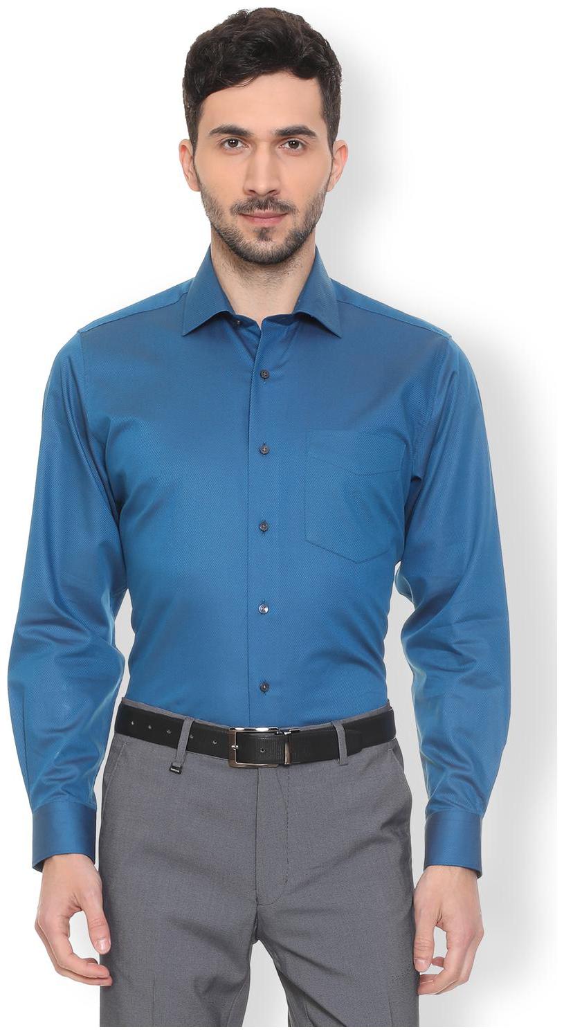 

Van Heusen Men Blue Solid Regular Fit Casual Shirt