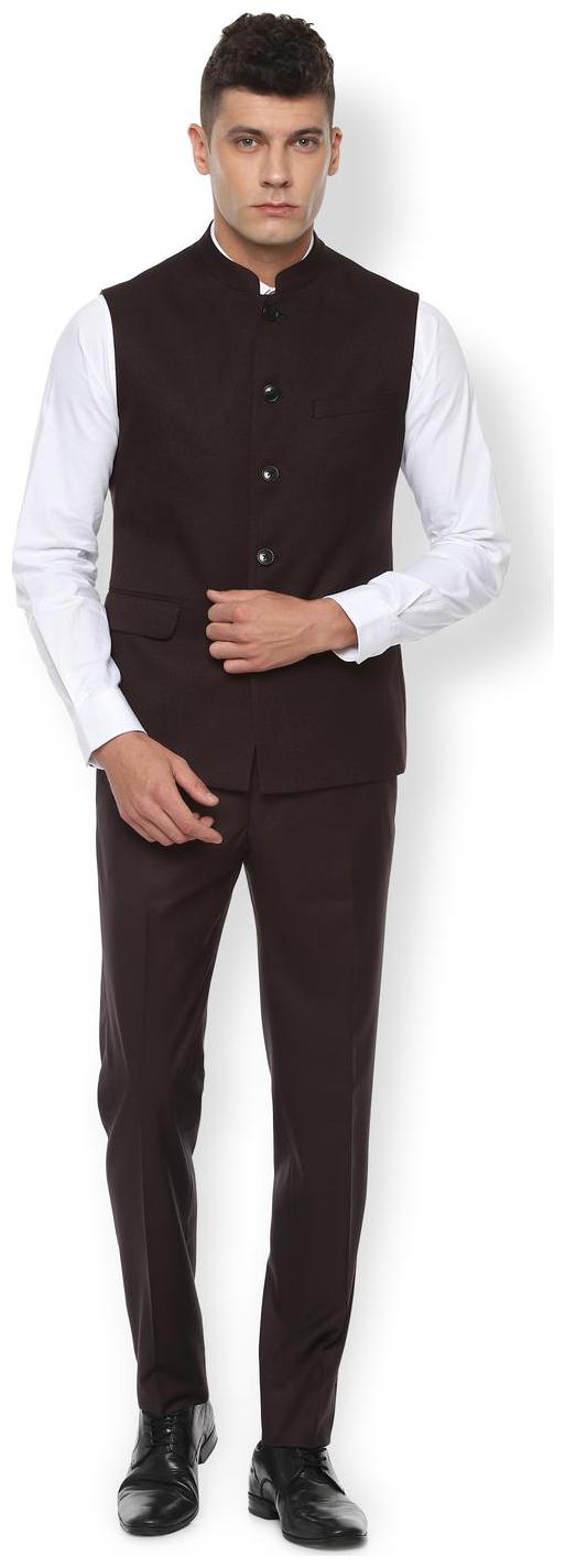

Van Heusen Brown Two Piece Suit