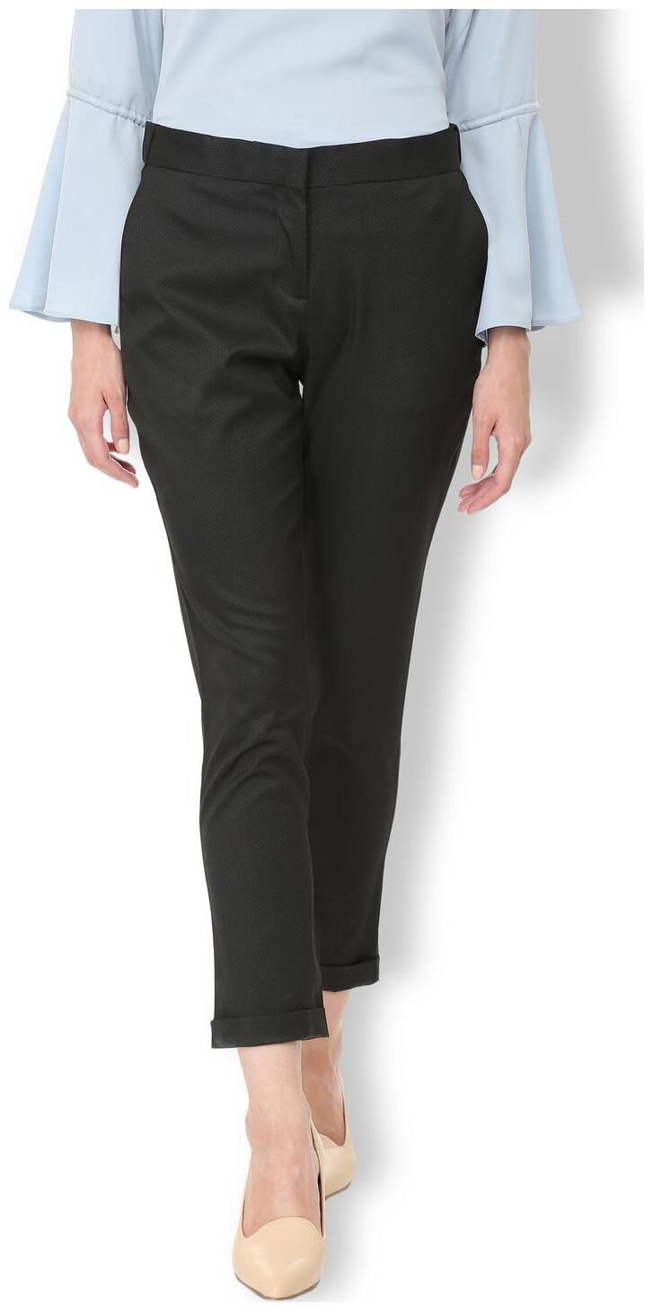 

Van Heusen Men Black Solid Regular fit Regular trousers