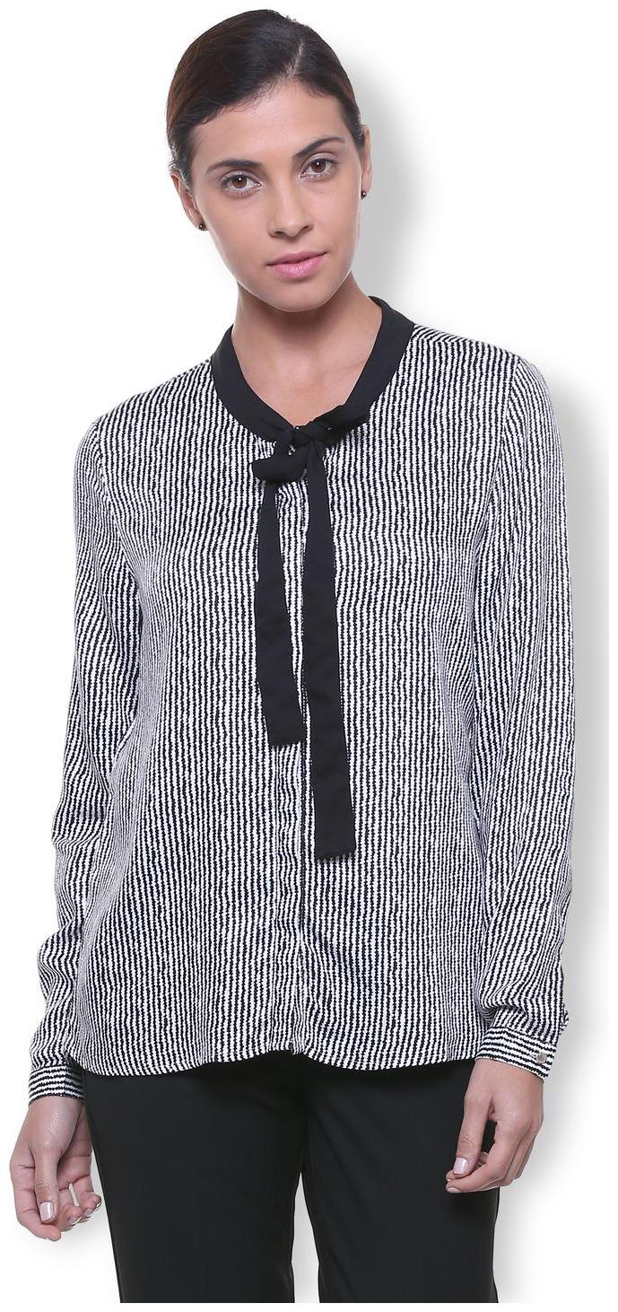 

Van Heusen Women Printed Regular top - Black
