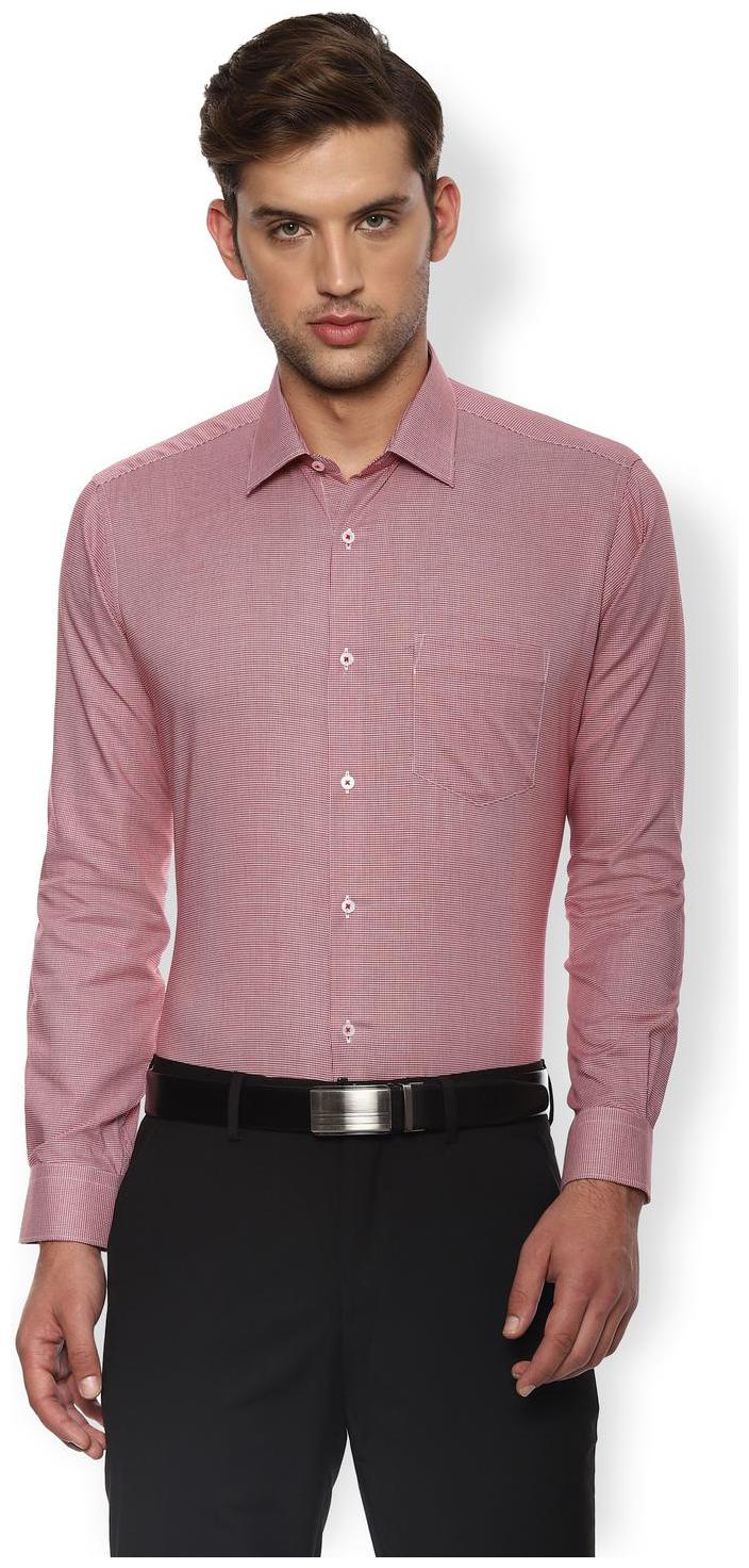 

Van Heusen Men Regular fit Formal Shirt - Pink